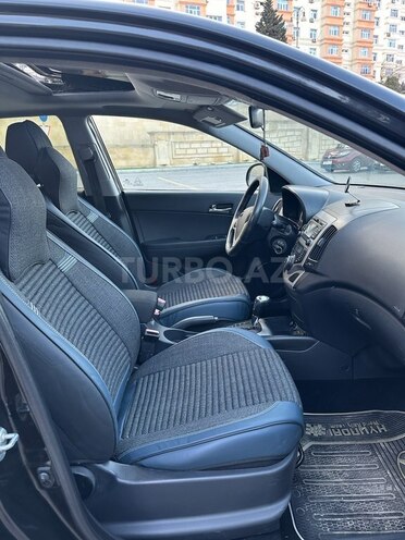 Hyundai i30 2010, 248,566 km - 1.6 l - Bakı