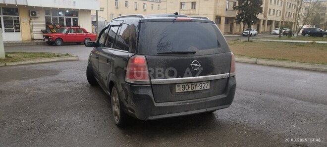 Opel Zafira 2007, 234,850 km - 1.9 l - Naftalan