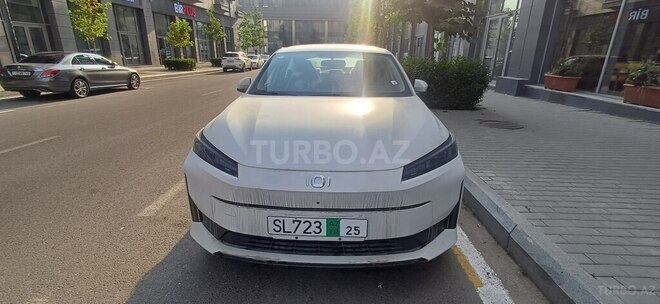 Changan Qiyuan A05 2025, 0 km - 1.5 л - Bakı