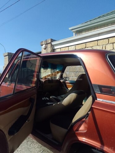 LADA (VAZ) 21011-14