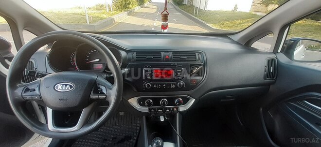 Kia Rio 2012, 225,000 km - 1.2 л - Quba