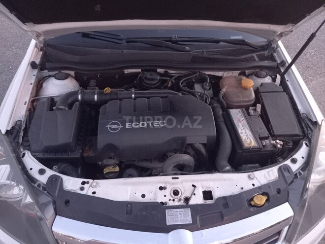 Opel Astra 2009, 210,000 km - 1.3 l - Gəncə