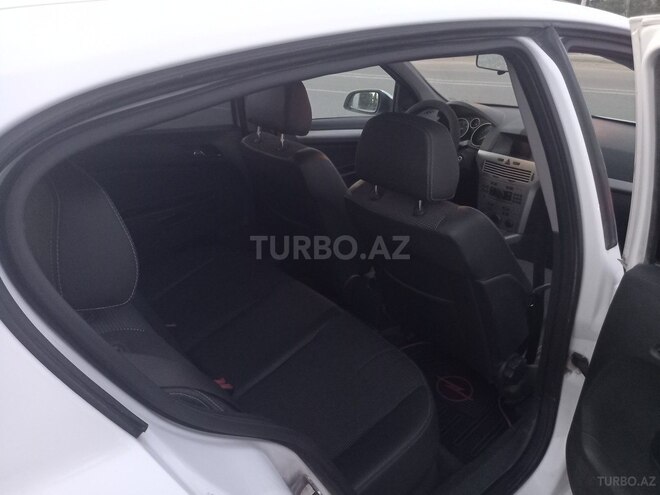 Opel Astra 2009, 210,000 km - 1.3 l - Gəncə