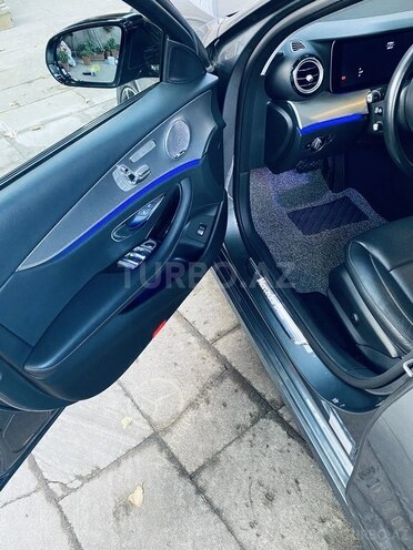 Mercedes E 300 2016, 94,900 km - 2.0 l - Bakı