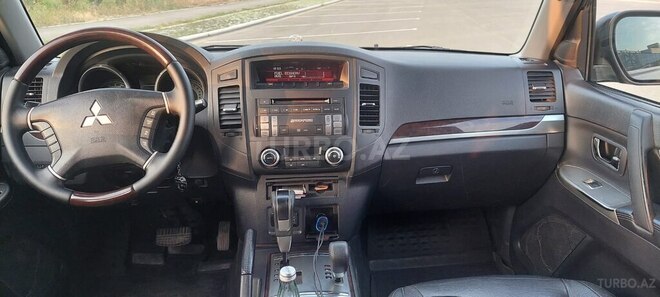 Mitsubishi Pajero 2012, 236,500 km - 3.0 л - Gəncə