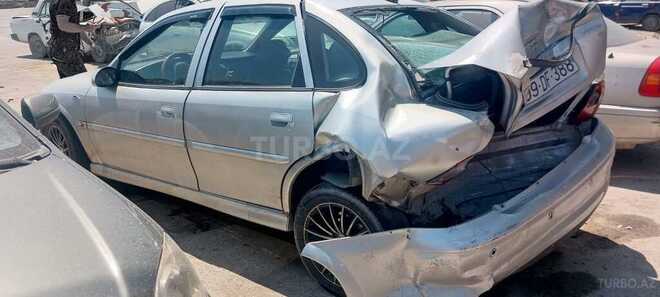 Opel Vectra 2001, 400,000 km - 1.8 л - Sumqayıt
