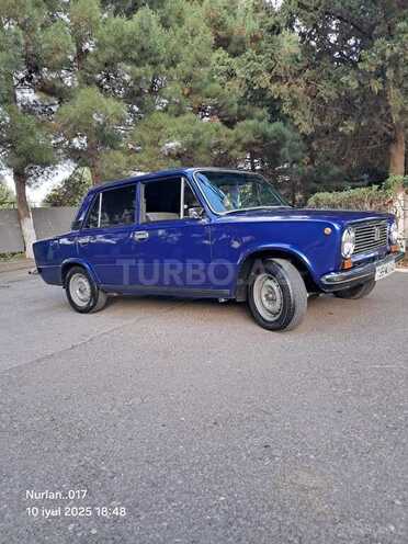 LADA (VAZ) 21011-2