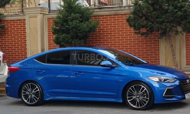 Hyundai Elantra 2018, 175,000 km - 1.6 л - Bakı