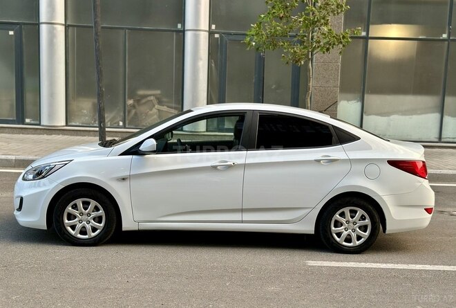 Hyundai Accent 2016, 90,899 km - 1.6 l - Bakı