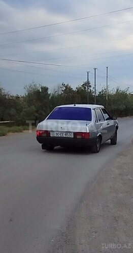 LADA (VAZ) 21099 2001, 258,777 km - 1.6 л - Salyan