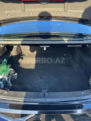 Mercedes E 200-6