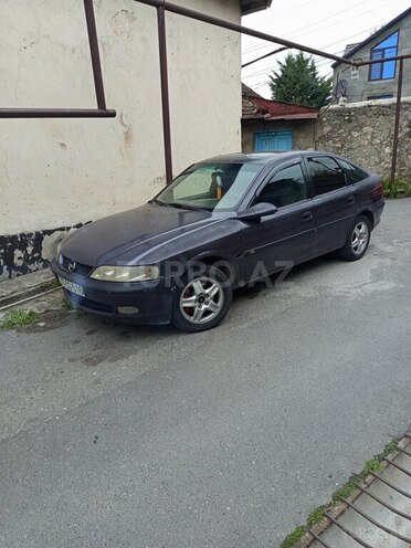 Opel Vectra 1996, 385,748 km - 1.6 l - Şəki