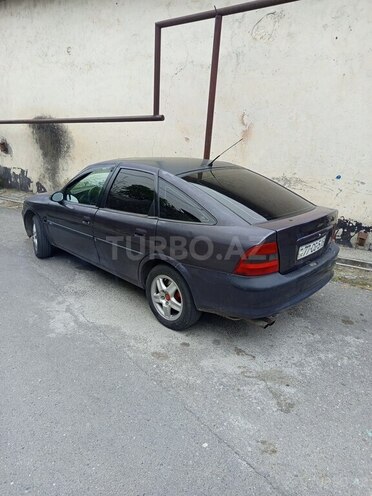 Opel Vectra 1996, 385,748 km - 1.6 l - Şəki