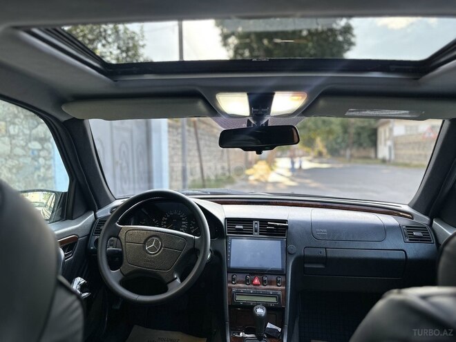 Mercedes C 230 1997, 199,000 km - 2.3 l - Göyçay