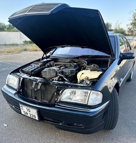 Mercedes C 230 1997, 199,000 km - 2.3 l - Göyçay