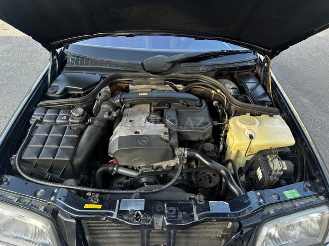 Mercedes C 230 1997, 199,000 km - 2.3 l - Göyçay