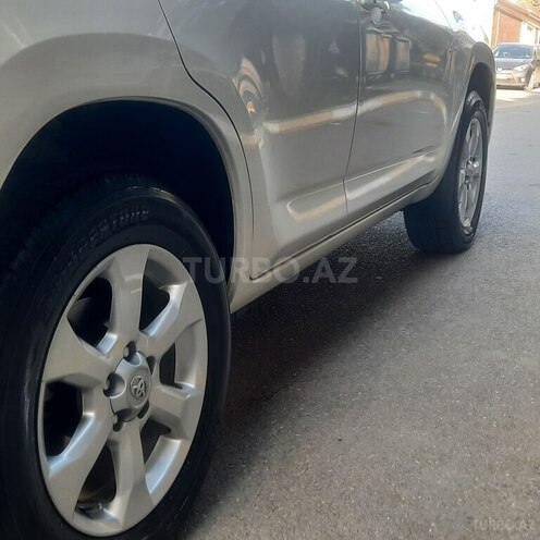 Toyota RAV4 2011, 98,200 km - 2.0 l - Bakı