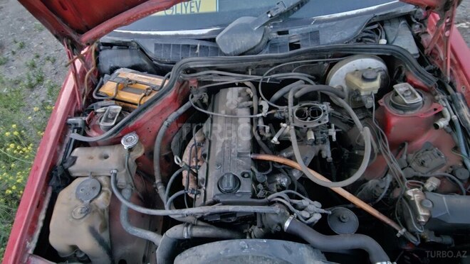 Mercedes 190 1991, 300,000 km - 2.0 l - Gəncə