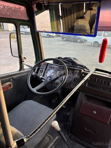 Mercedes 609 D 1991, 250,000 km - 4.0 l - Göygöl