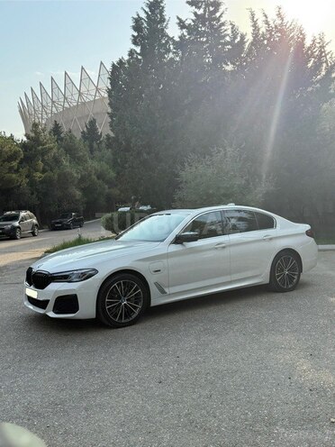 BMW 530e 2023, 39,000 km - 2.0 l - Bakı