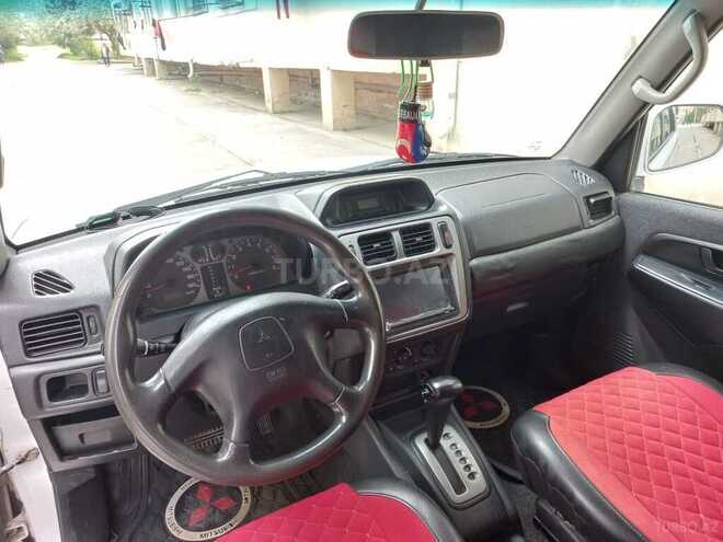 Mitsubishi Pajero io 2002, 360,000 km - 2.0 л - Sumqayıt