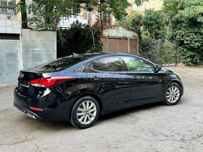 Hyundai Elantra 2015, 171,395 km - 1.8 л - Bakı