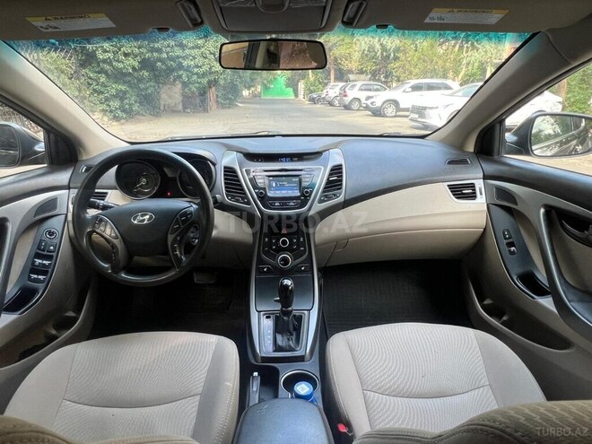 Hyundai Elantra 2015, 171,395 km - 1.8 л - Bakı