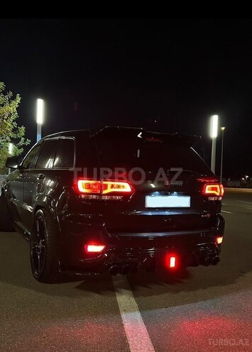 Jeep Grand Cherokee-2