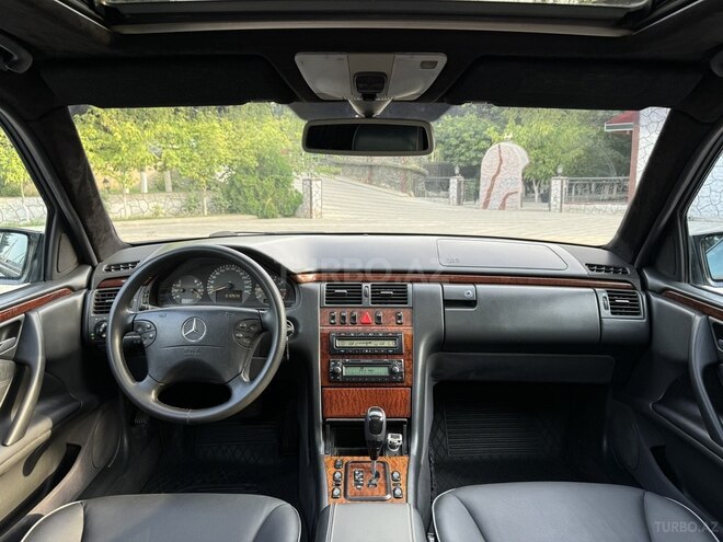Mercedes E 240 2000, 168,000 km - 2.4 l - Sabirabad