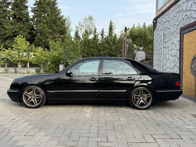 Mercedes E 240 2000, 168,000 km - 2.4 l - Sabirabad