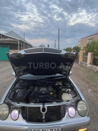 Mercedes E 240 2000, 262,000 km - 2.6 l - Ağdaş