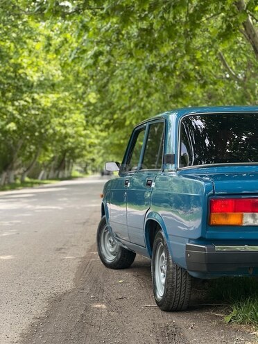 LADA (VAZ) 2107 2007, 80,000 km - 1.6 l - Füzuli