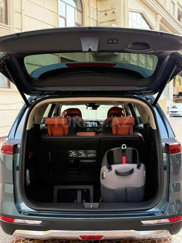 Kia Carnival-15