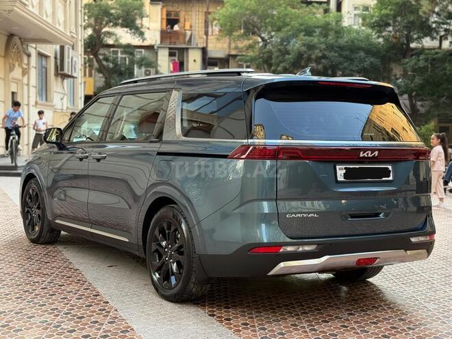 Kia Carnival-3