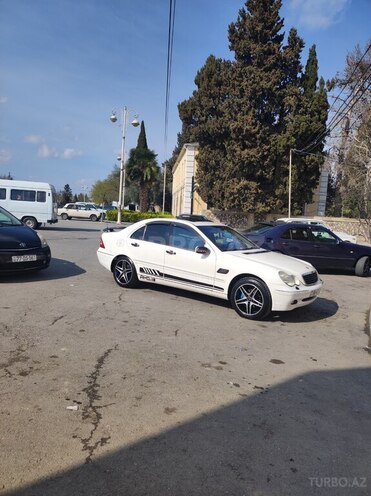 Mercedes C 240 2001, 350,000 km - 2.6 l - Bərdə