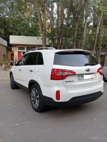 Kia Sorento-3