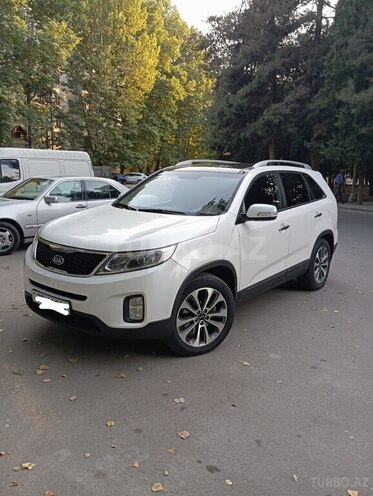 Kia Sorento-1