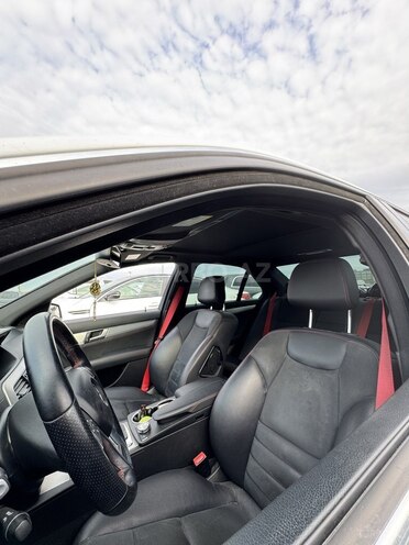 Mercedes C 250 2013, 196,000 km - 1.8 l - Bakı