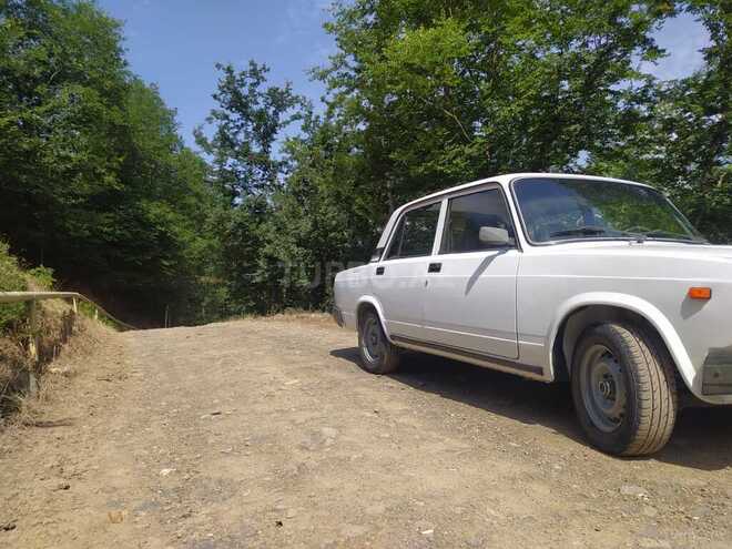 LADA (VAZ) 2107 2006, 62,550 km - 1.6 л - Yardımlı