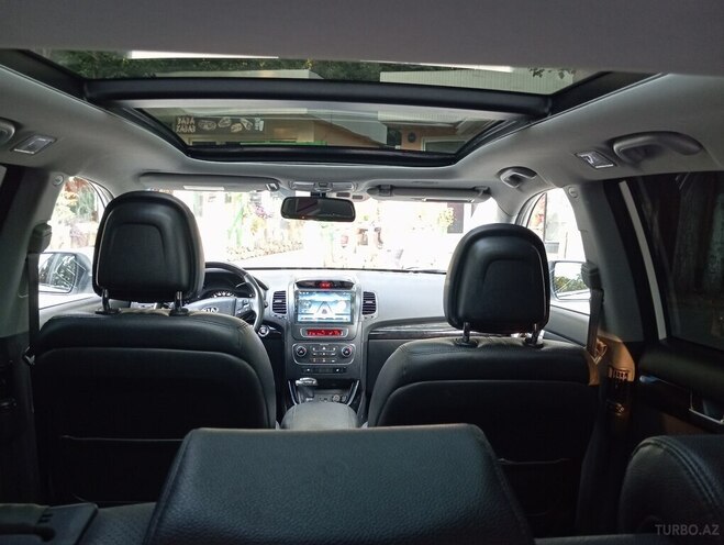 Kia Sorento-5