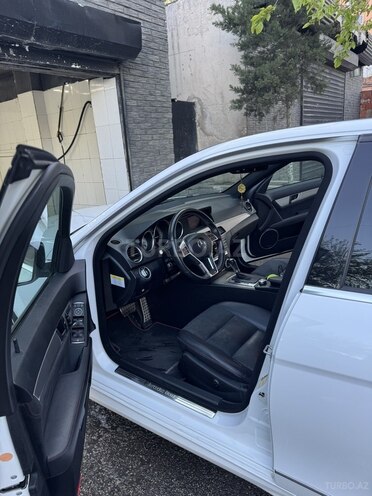 Mercedes C 250 2013, 196,000 km - 1.8 l - Bakı