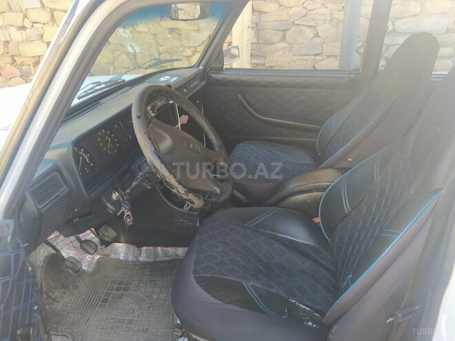 LADA (VAZ) 2107 2006, 62,550 km - 1.6 л - Yardımlı