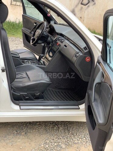 Mercedes E 270 2001, 386,724 km - 2.7 л - Bakı