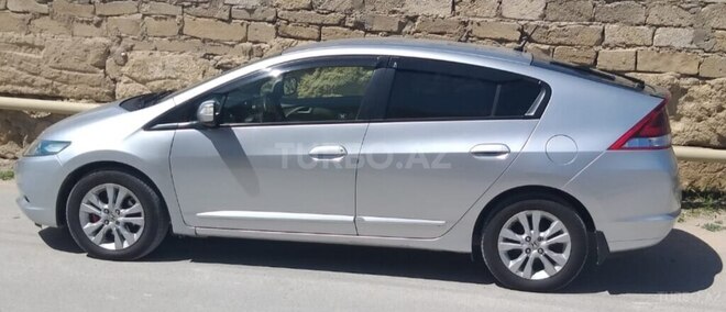 Honda Insight 2012, 326,000 km - 1.3 l - Tovuz
