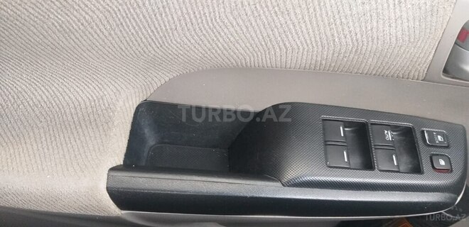 Honda Insight 2012, 326,000 km - 1.3 l - Tovuz
