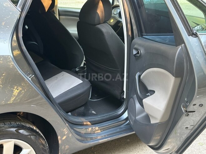 SEAT Ibiza 2012, 195,400 km - 1.6 l - Yevlax