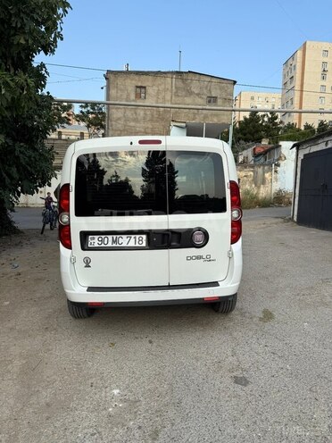 Fiat Doblo 2011, 270,000 km - 1.4 l - Bakı