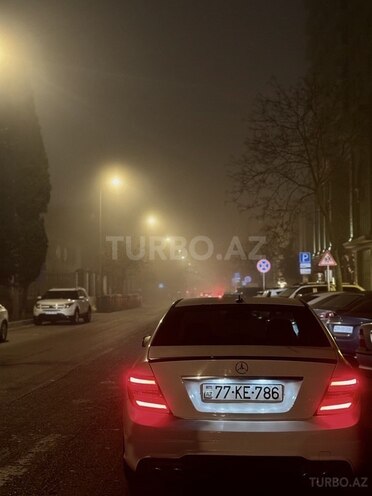 Mercedes C 250 2013, 196,000 km - 1.8 l - Bakı