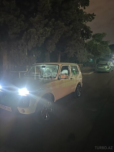 LADA (VAZ) Niva 2010, 230,000 km - 1.7 л - Bakı