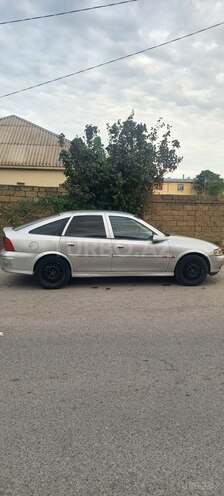 Opel Vectra-8